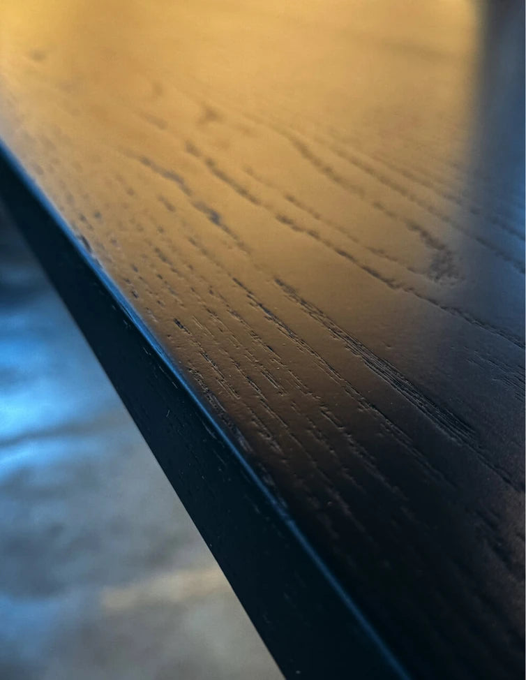 Tui Winkeltisch - Modernes X-förmiges Design