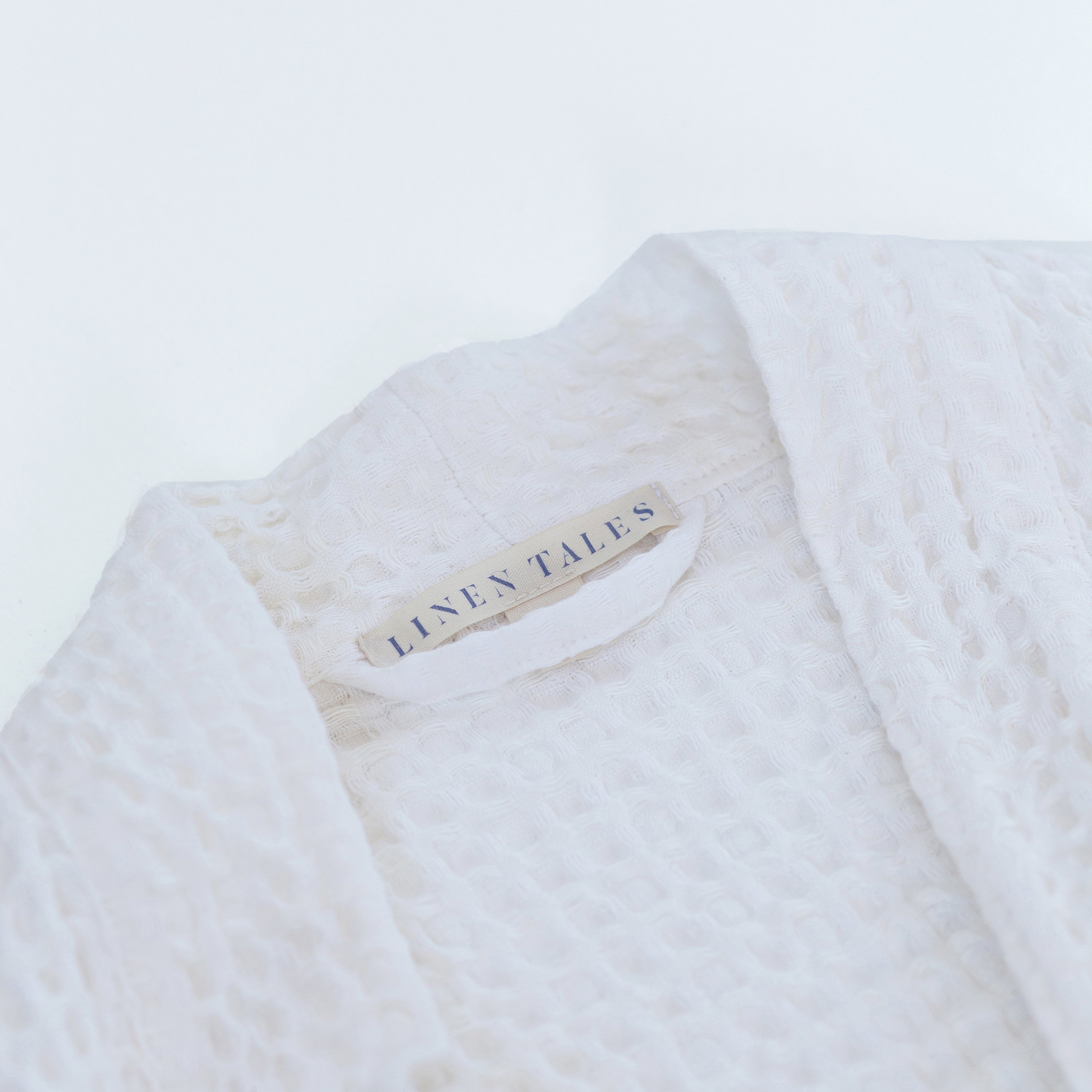 Alzira Cloud Embrace Bademantel – Spa-Bademantel aus Leinen-Baumwolle mit Waffelmuster