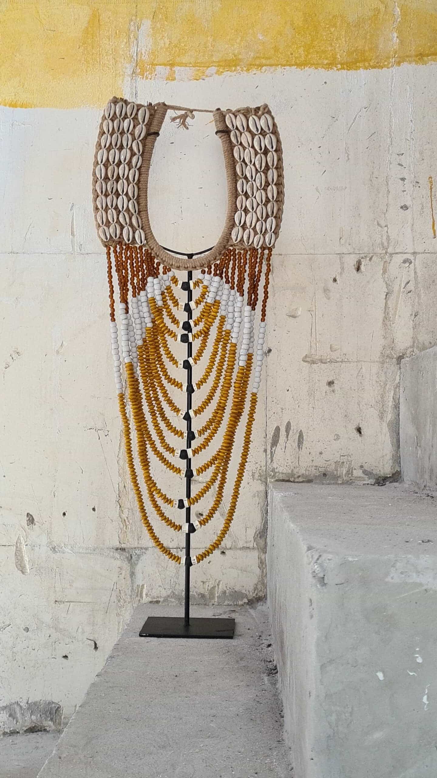 Siurana Muschelhalsband - Bohemian Fashion Statement