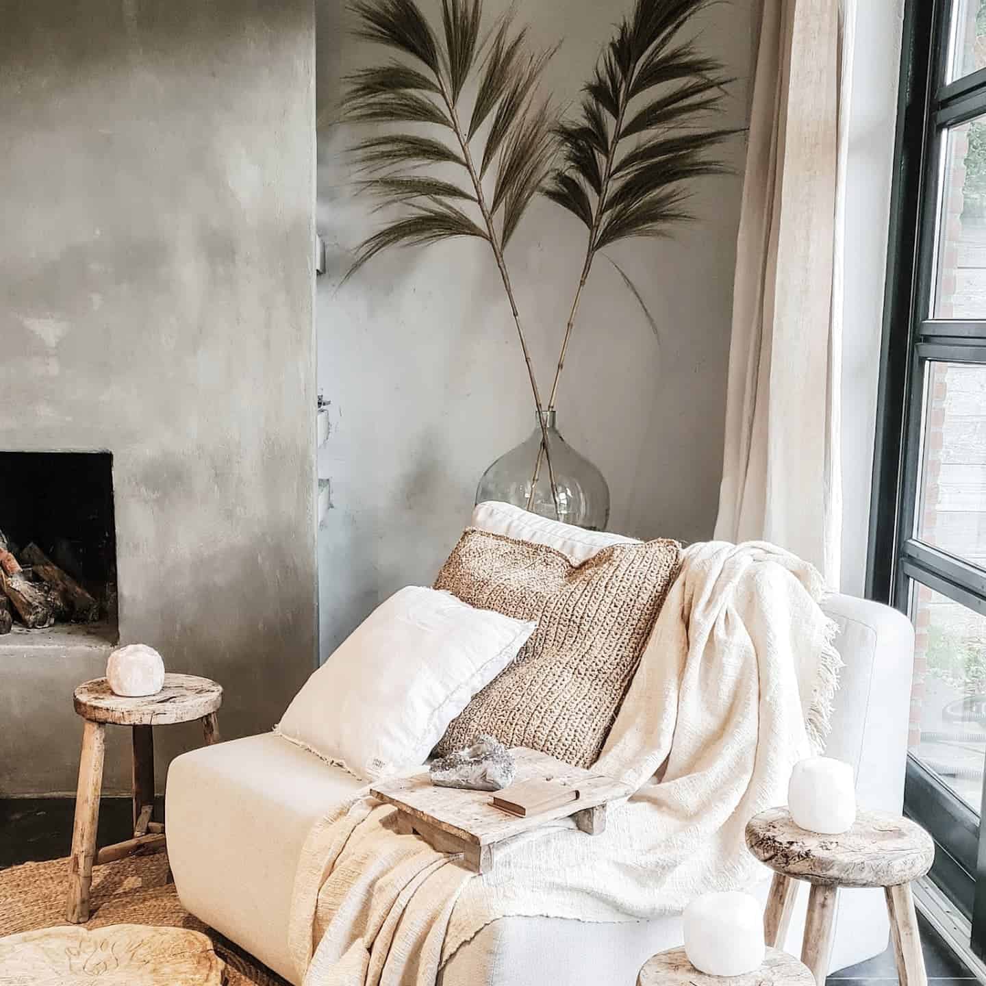 Grob gewebtes Kissen Lerma – Farbe Naturbeige