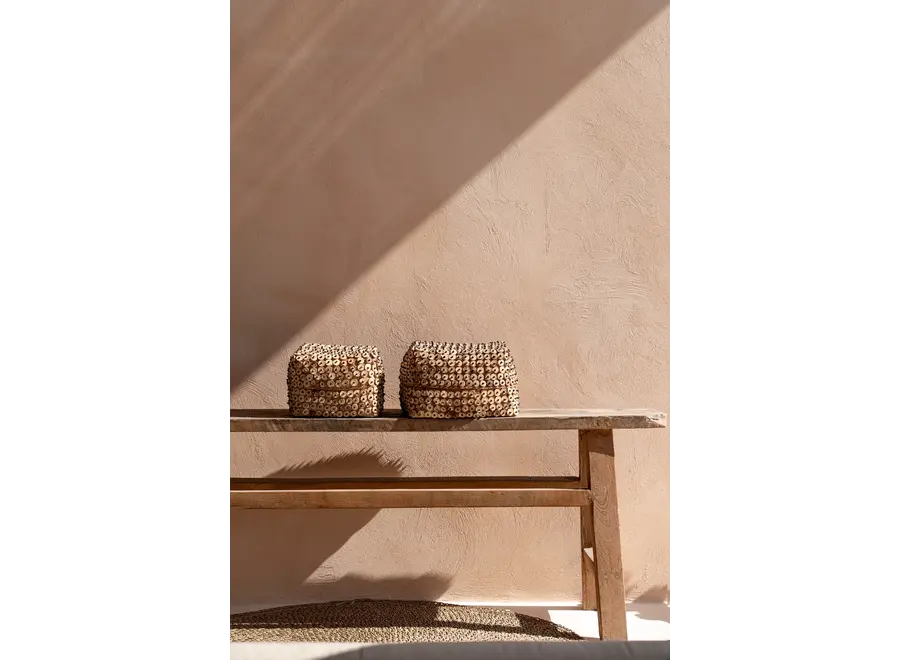 Opferbox aus Kokosnussschale - Bambusbox