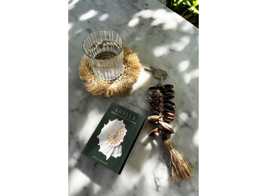 Cala Comte Küsten-Charme - Muschelverzierter Schlüsselanhänger