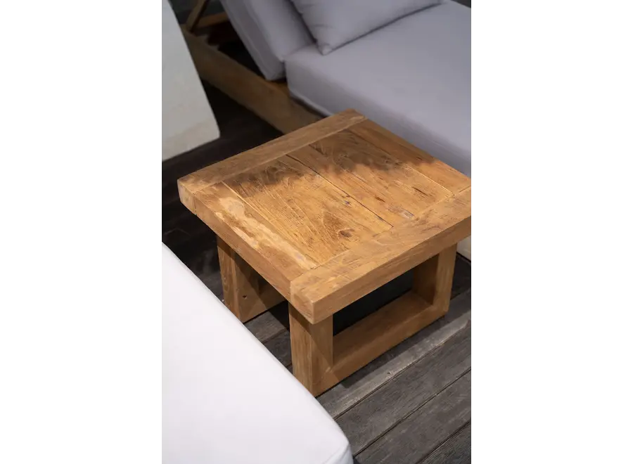 San Roque Beistelltisch - wiederverwertetes Teakholz