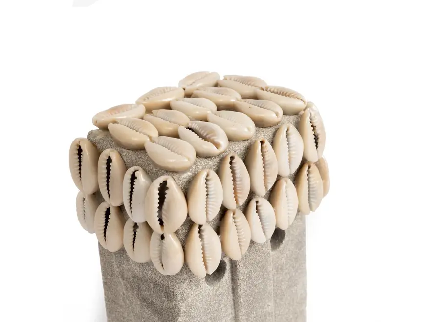 Cudillero Healing Guardian - Sandstein-Skulptur