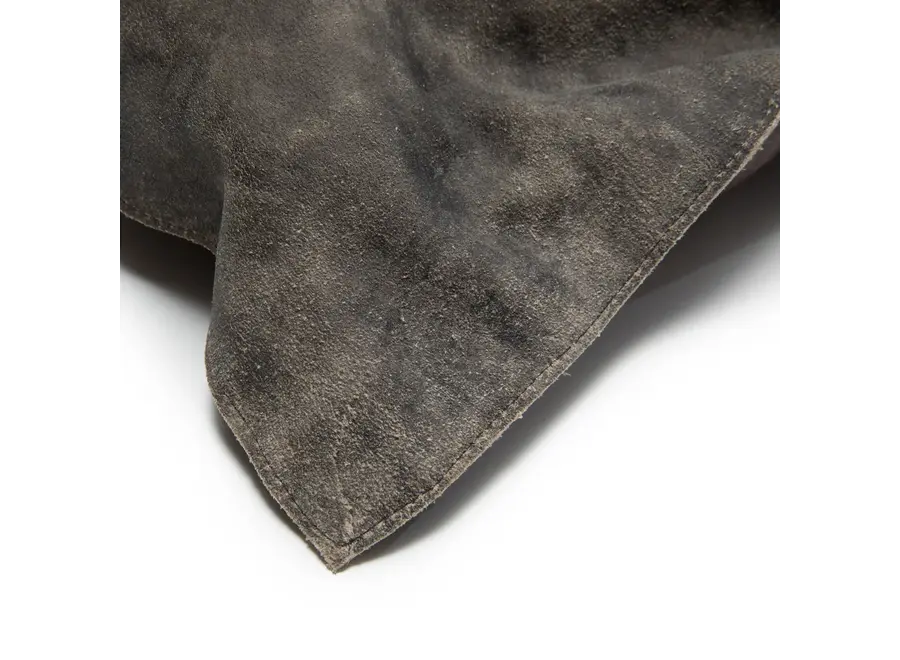 Strukturiertes Kissen Cudillero – Drei Wildlederkissen