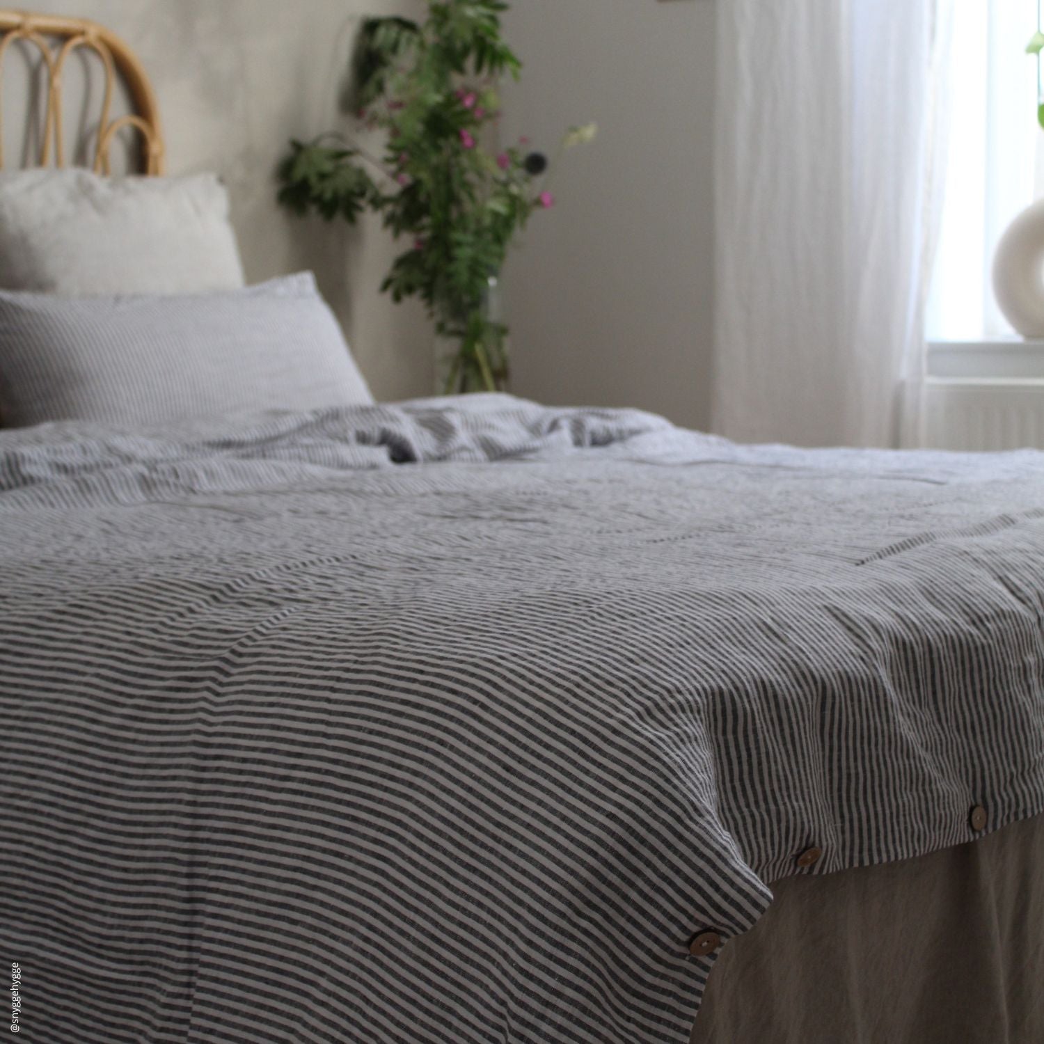 Ayamonte Bliss Leinenbettdecke – luxuriöse, steingewaschene Bettwäsche