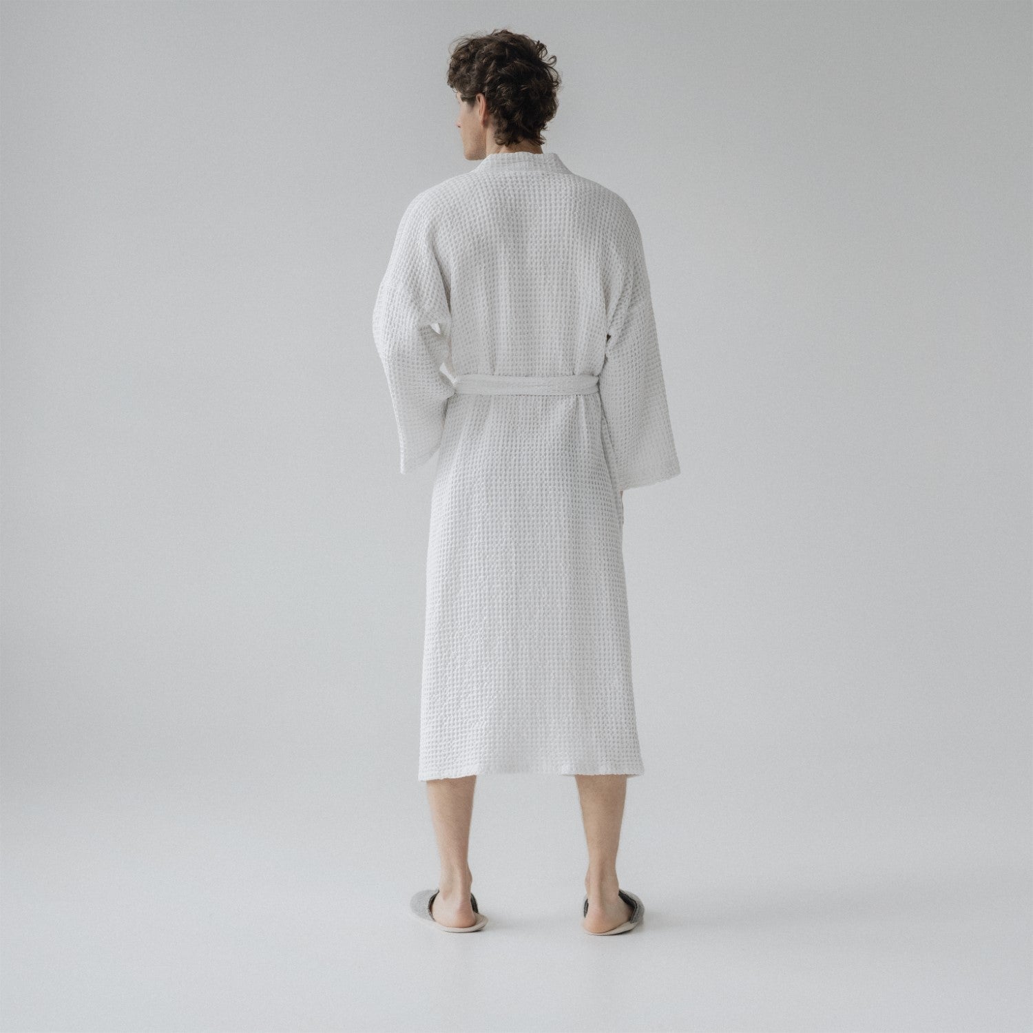 Alzira Cloud Embrace Bademantel – Spa-Bademantel aus Leinen-Baumwolle mit Waffelmuster