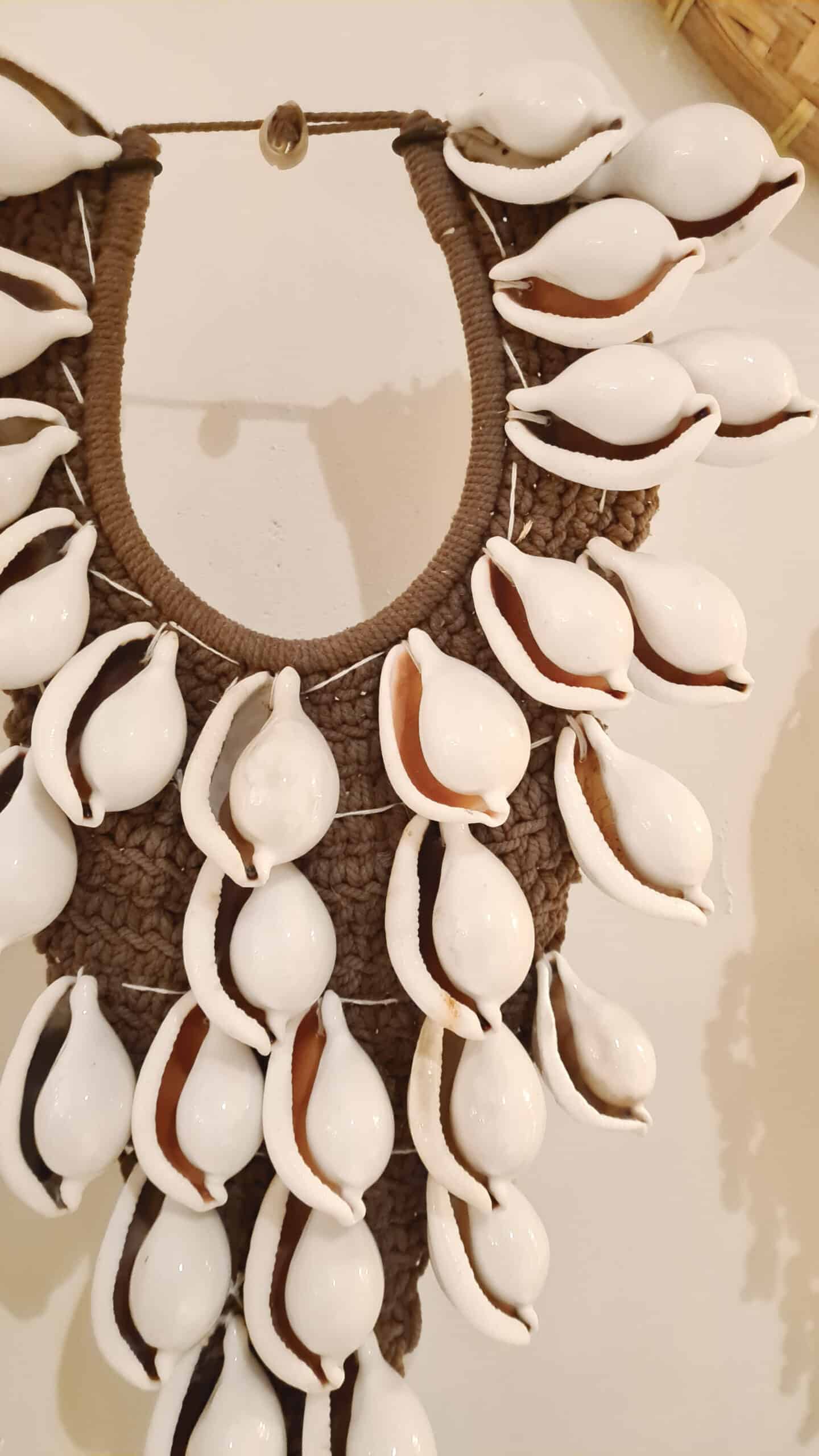 Algorta Muschelkettenständer - Tribal Elegance Ständer