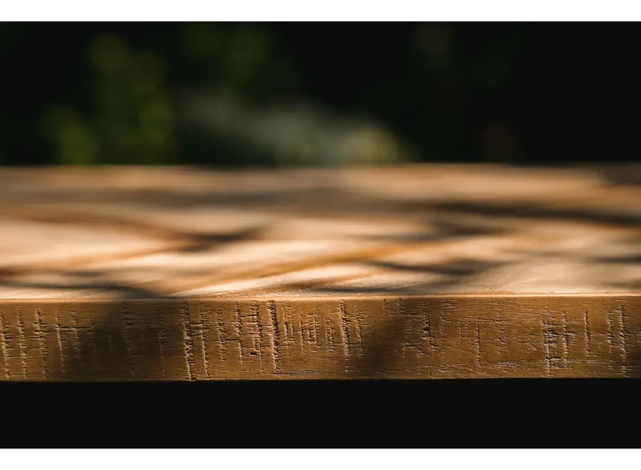 Zahara de la Sierra Elegance Tisch - Tisch aus Teakholz und Eisen