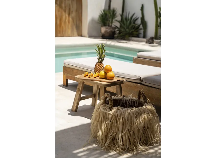 Calpe Versatile Hocker - Beistelltisch aus wiederverwertetem Teakholz
